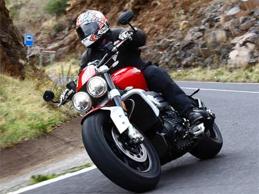 Triumph Rocket 3 Bulmacası